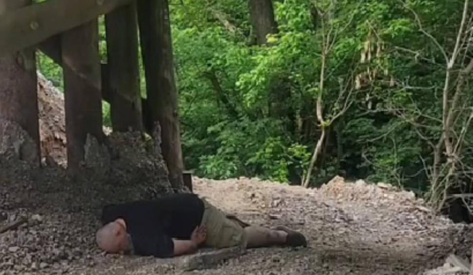 Motivul inedit pentru care un bărbat s-a prefăcut că e mort timp de un an. A obținut ce și-a dorit 838777