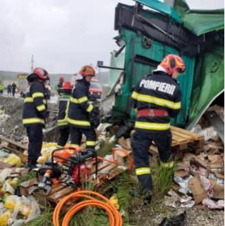 Accident mortal în Cluj! Un șofer de camion a murit în urma impactului 838951