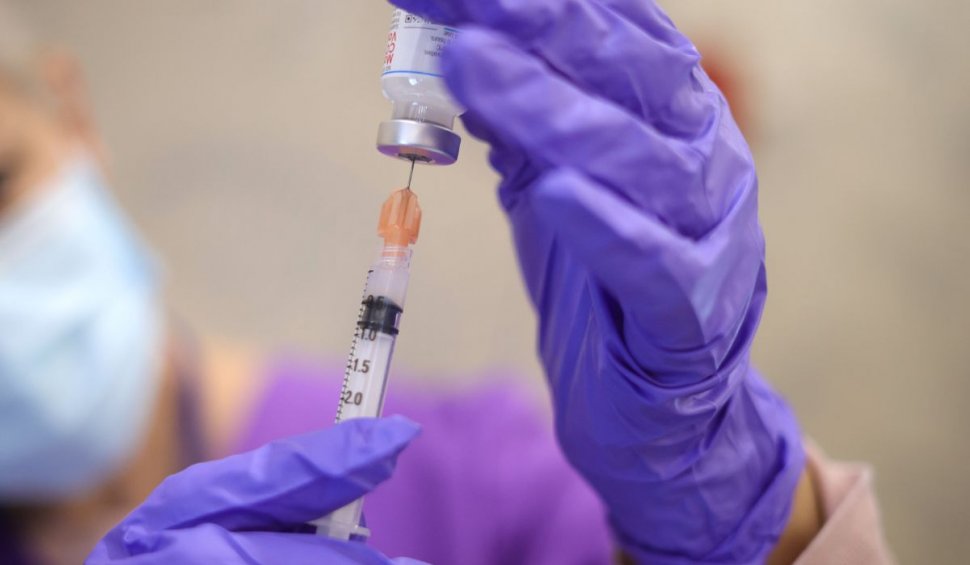 UE aprobă primul vaccin împotriva virusului respirator sinciţial, care provoacă infecții respiratorii severe