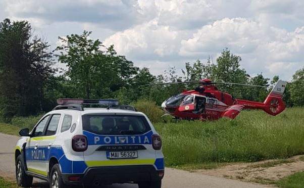 Inima copilului din Timiş care a căzut într-un bazin cu apă a încetat să mai bată. Băieţelul a murit la spital 839044