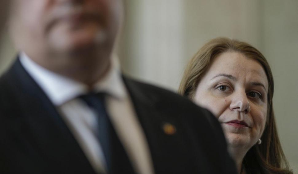 Decizia luată de Ministerul Educaţiei care îi va afecta pe profesorii aflaţi în grevă 839287