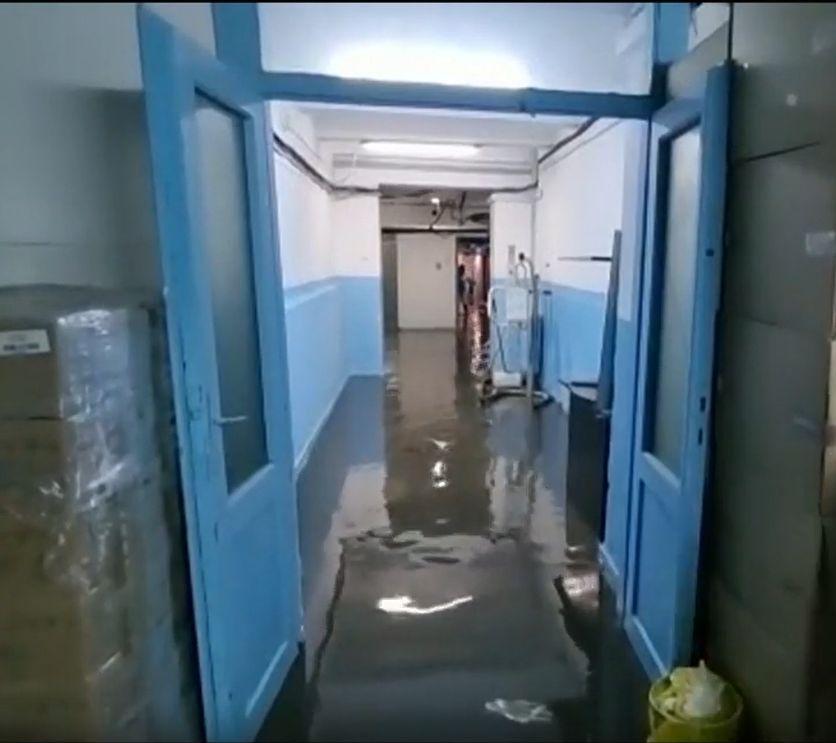 Un nou ciclon mediteranean în România. "Mi se pare catastrofal. Pare a fi uragan, nu ploaie" 839453