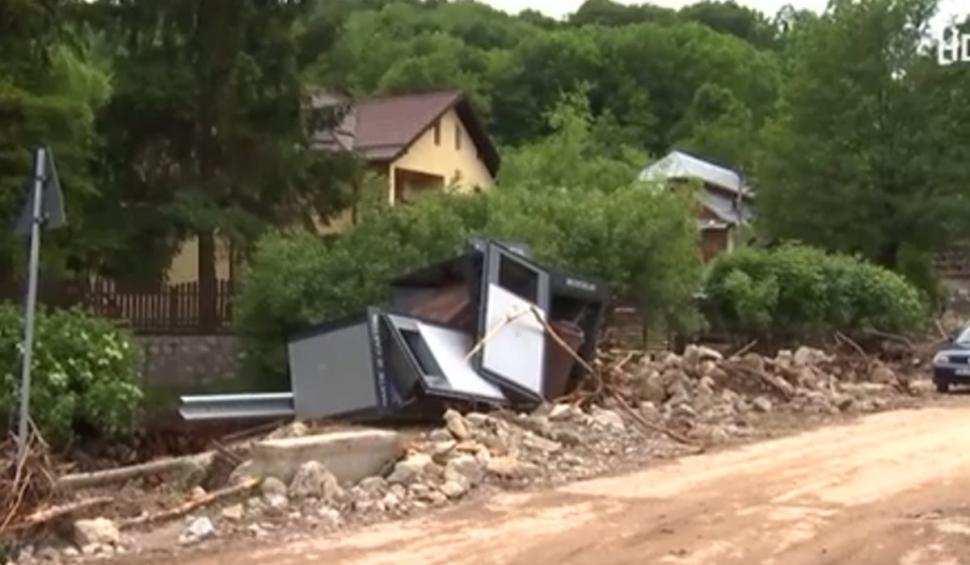 Un nou ciclon mediteranean în România. "Mi se pare catastrofal. Pare a fi uragan, nu ploaie" 839460