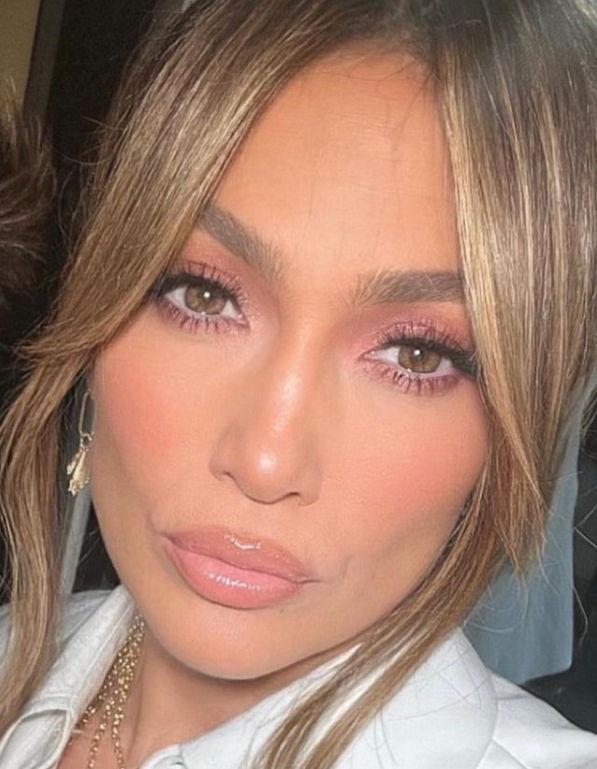 Jennifer Lopez a dezvăluit secretul frumuseții sale: "Trebuie să respect un anumit interval de ore" 839440