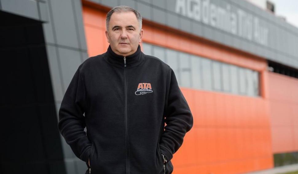 Schimbări pentru şoferii cu permis categoria B. Titi Aur: "Personal, cred că se va dovedi a fi o greșeală" 840068