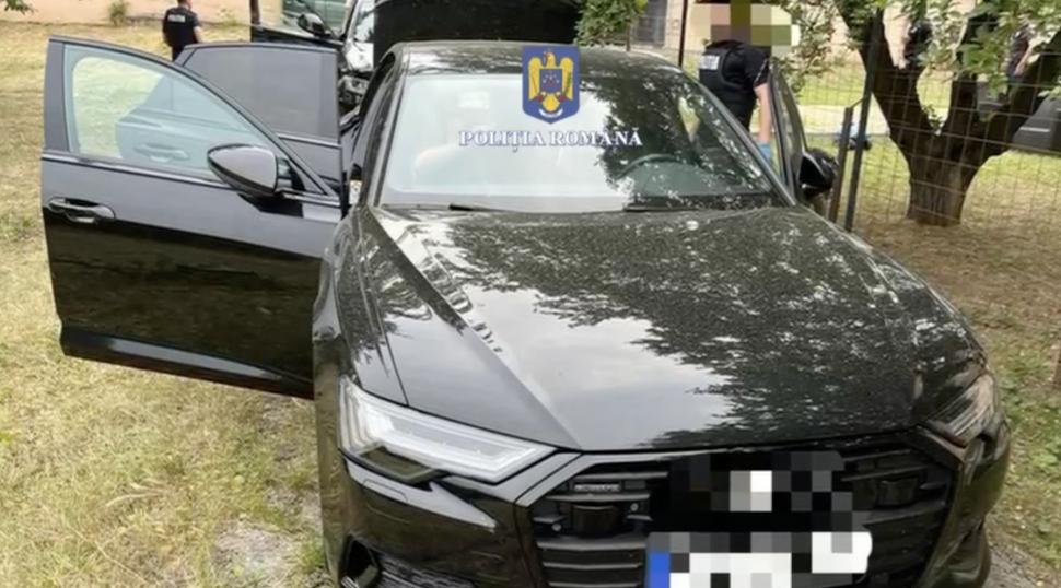 Percheziții la vrăjitoare, în București. Prejudiciu de 20.000 de euro pentru incantații 840206