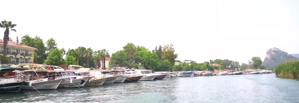 Marmaris, principala atracție a turiștilor. Oamenii se pot bucura de experiențe relaxante, dar și de sporturi extreme 840403