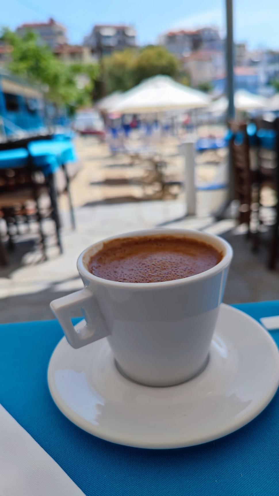 Cât costă acum un prânz copios în Grecia. Un român aflat în Thassos a dezvăluit preţurile 840784