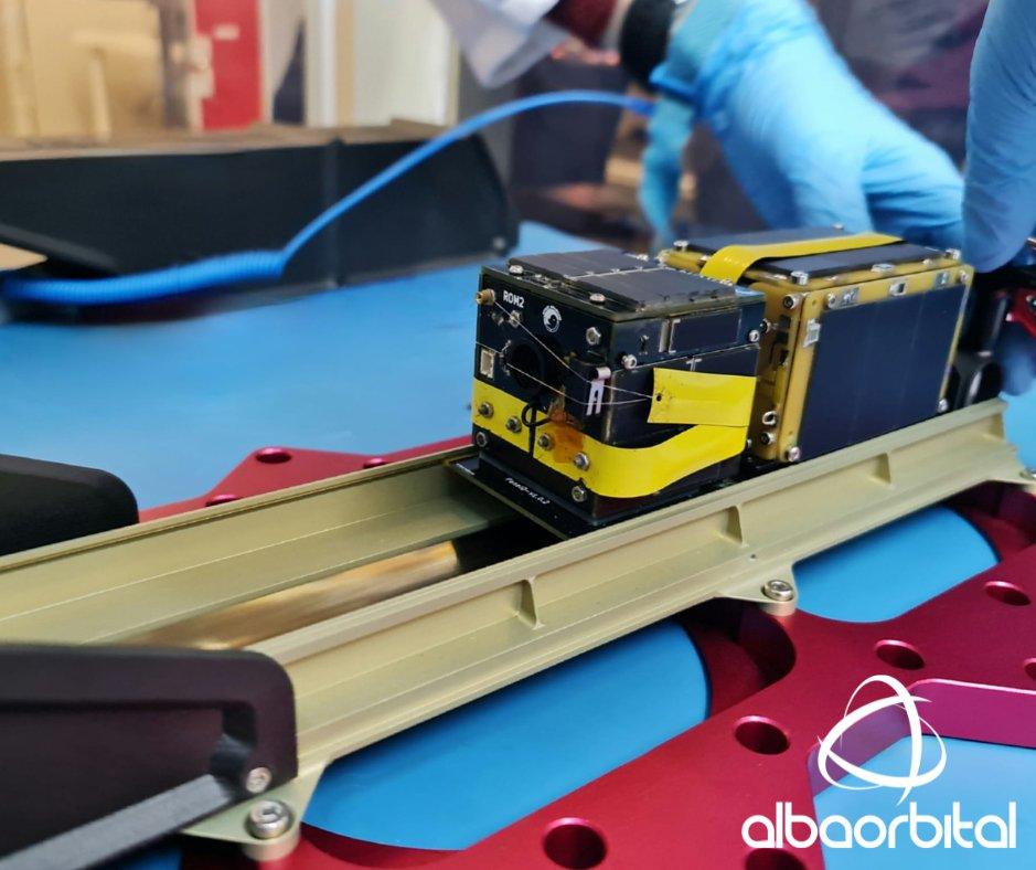 Al doilea satelit românesc construit de elevii unui liceu din Bucureşti a ajuns pe orbită la bordul unei rachete deţinute de Elon Musk 840727