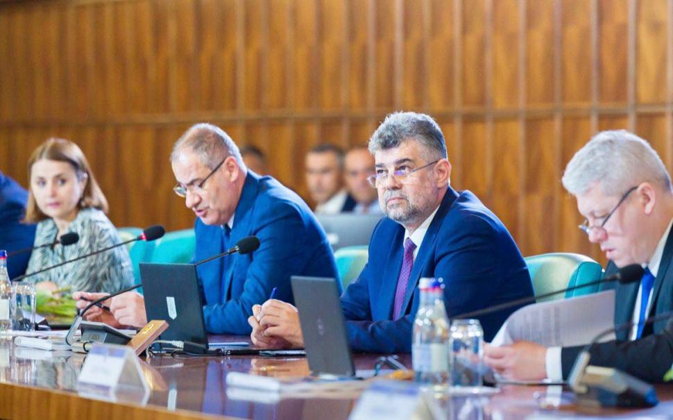 Gabriela Firea: ”Cu mâna pe Biblie, mi-am asumat continuarea mandatului ca ministru al Familiei, Tineretului și Egalității de Șanse!” 840847