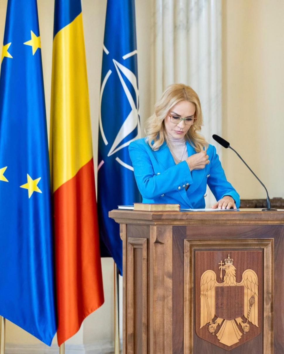 Gabriela Firea: ”Cu mâna pe Biblie, mi-am asumat continuarea mandatului ca ministru al Familiei, Tineretului și Egalității de Șanse!” 840848