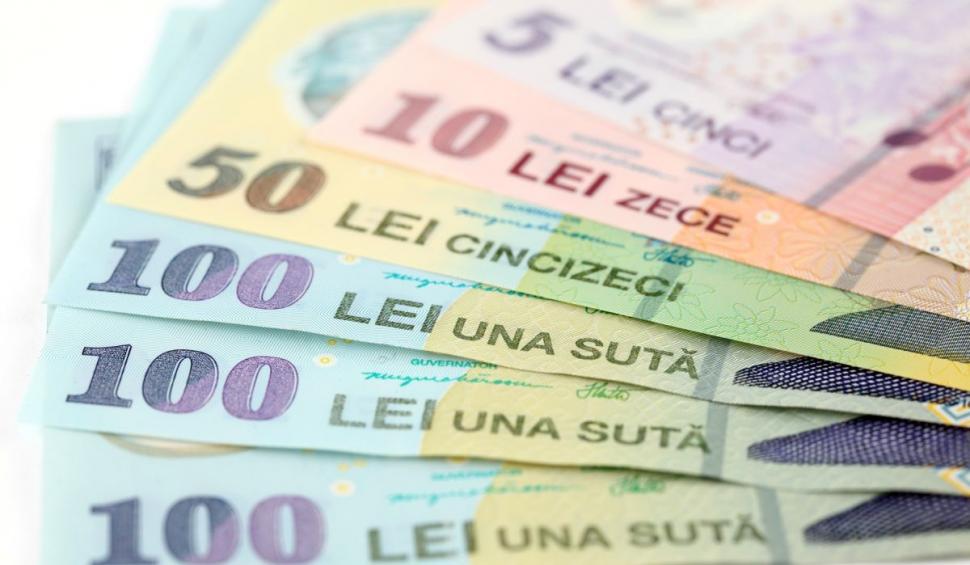 Veşti bune pentru pensionari. Anunţ pentru 120.000 de români care vor primi ajutor de la stat 840830