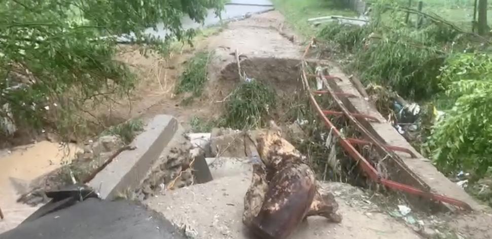 Premierul Marcel Ciolacu intervine în sprijinul sinistraților: ”Oamenii afectați de inundațiile din ultimele zile vor fi ajutați de Guvern” 840888