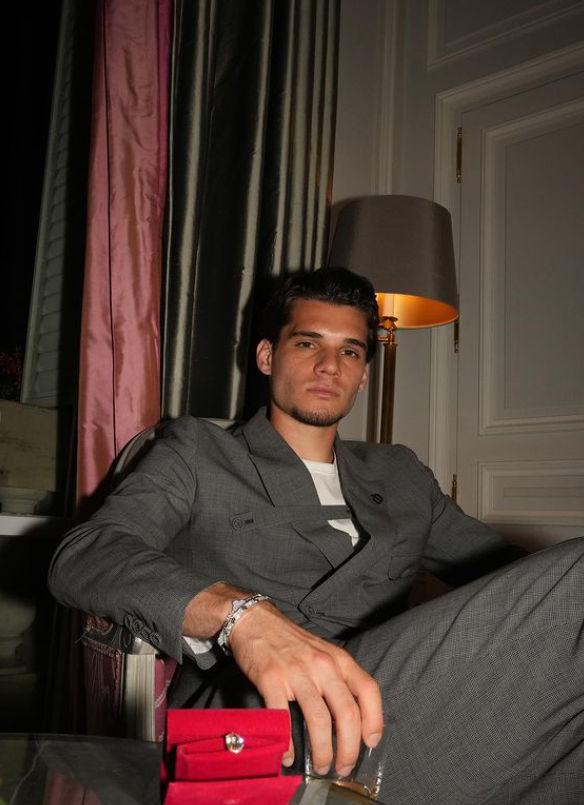 Ianis Hagi se însoară. Şi-a cerut iubita în căsătorie, la Paris 841831