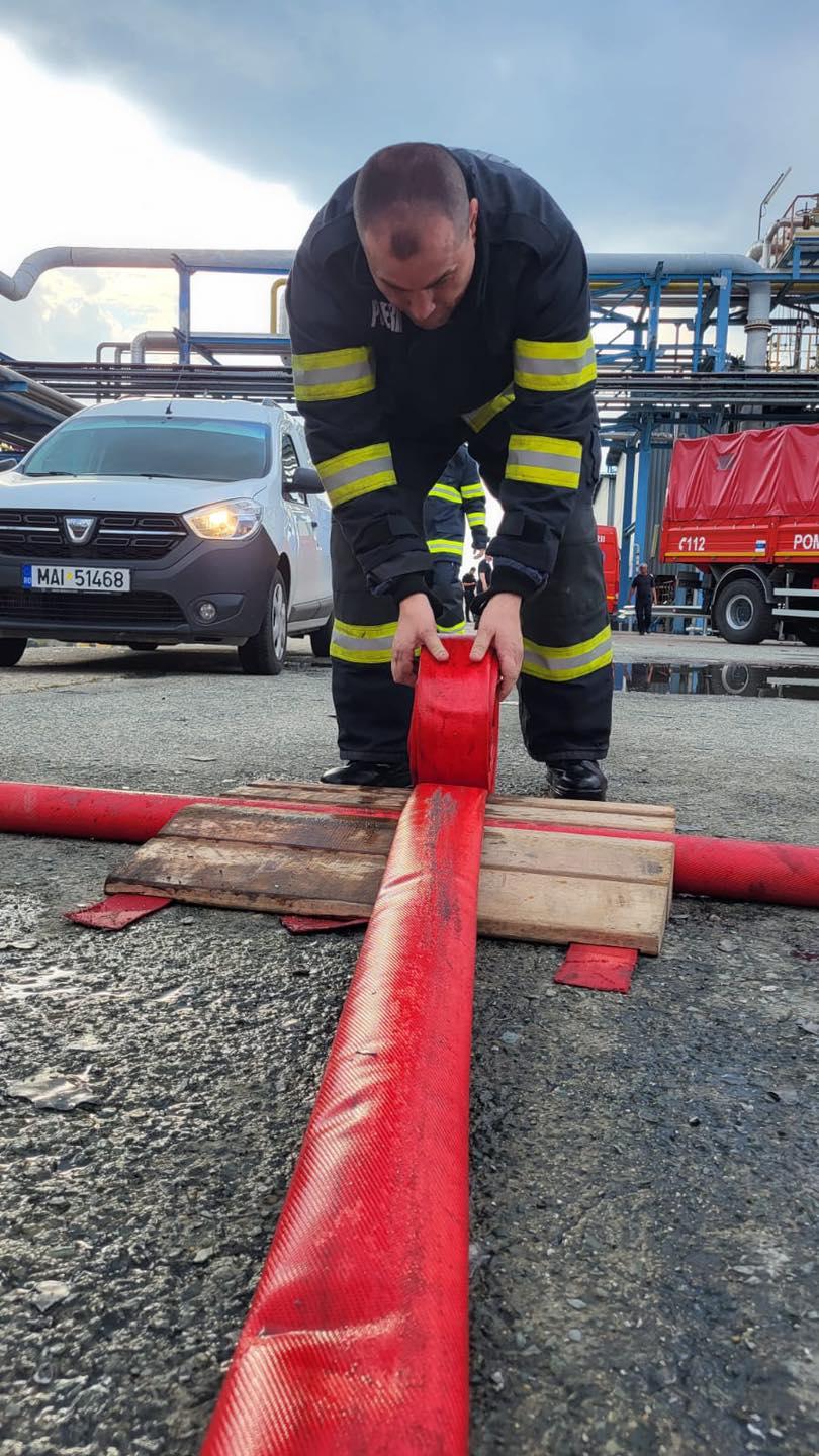 ISU Constanţa: "Ei sunt câțiva dintre cei 100 colegi care, astăzi, au fost la datorie pentru ca noi toți să fim în siguranță" 841849