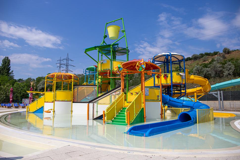 Se redeschide Plaja Dunărea. Cel mai mare parc acvatic din sud-estul României. Tarifele încep de la 40 de lei pe zi 841774