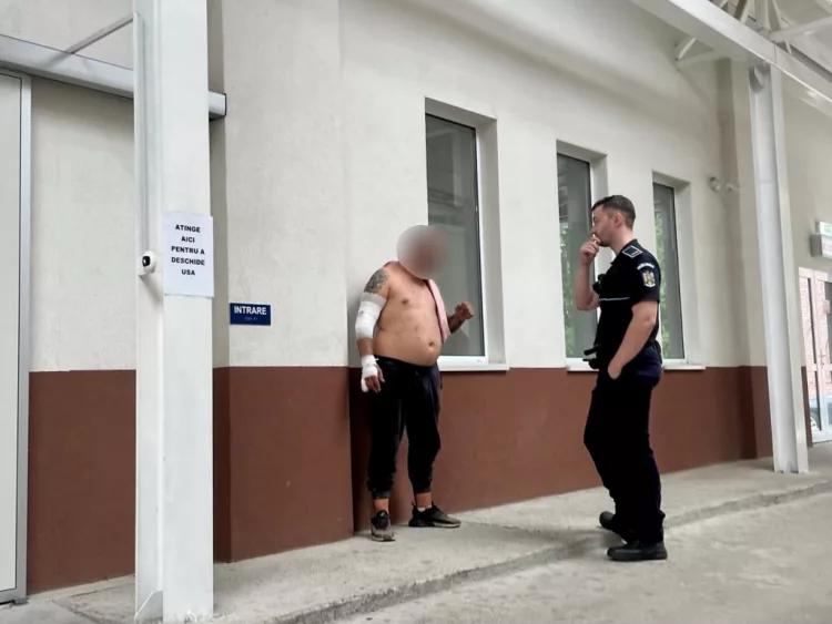 Scandal cu mascaţi la priveghi, în Botoşani | Patru bărbaţi s-au luat la bătaie după ce au băut mai multe pahare 841641