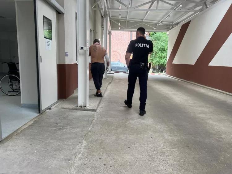 Scandal cu mascaţi la priveghi, în Botoşani | Patru bărbaţi s-au luat la bătaie după ce au băut mai multe pahare 841642