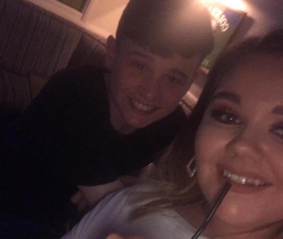 "Ai luat o bucată din inima mea cu tine". Daniel, un tânăr de 19 ani, a fost găsit mort în baia unui hotel, în timp ce se afla în vacanță cu familia, în Bulgaria 841584