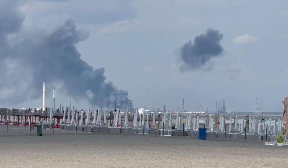 Primele concluzii din ancheta de la Rafinăria Petromidia Năvodari | Cauza exploziei 842051