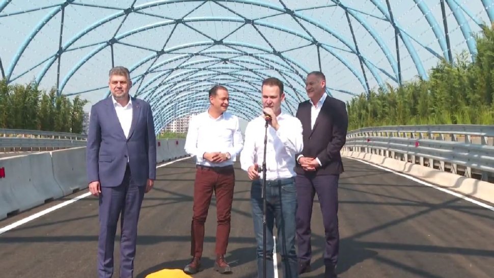 A fost deschis pasajul rutier suprateran din București, din zona Autostrăzii Soarelui