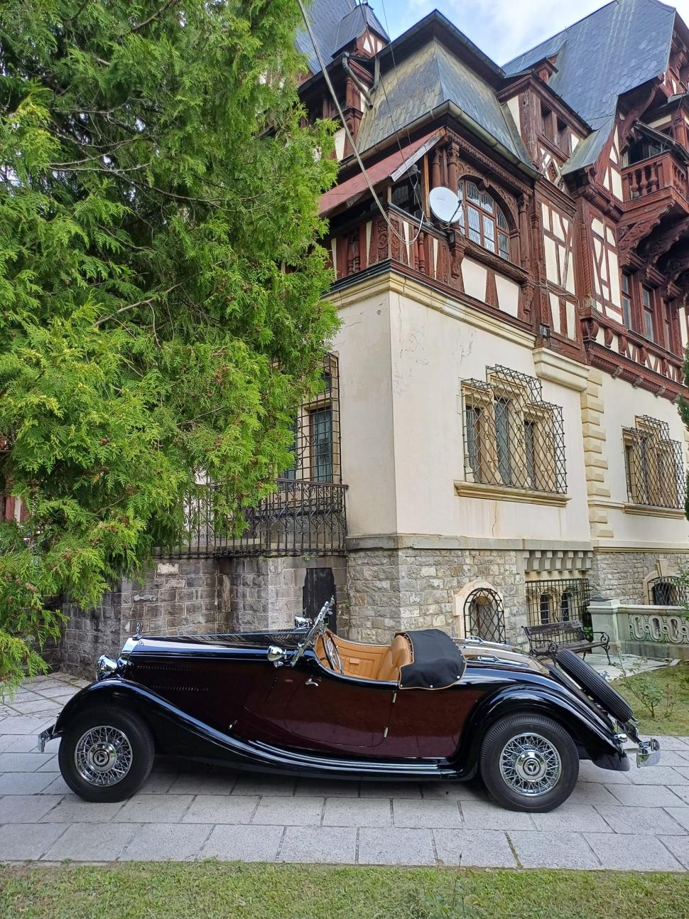 Imagini cu cele mai frumoase mașini de colecție din Europa, la Concursul de Eleganţă Sinaia 2023 842427