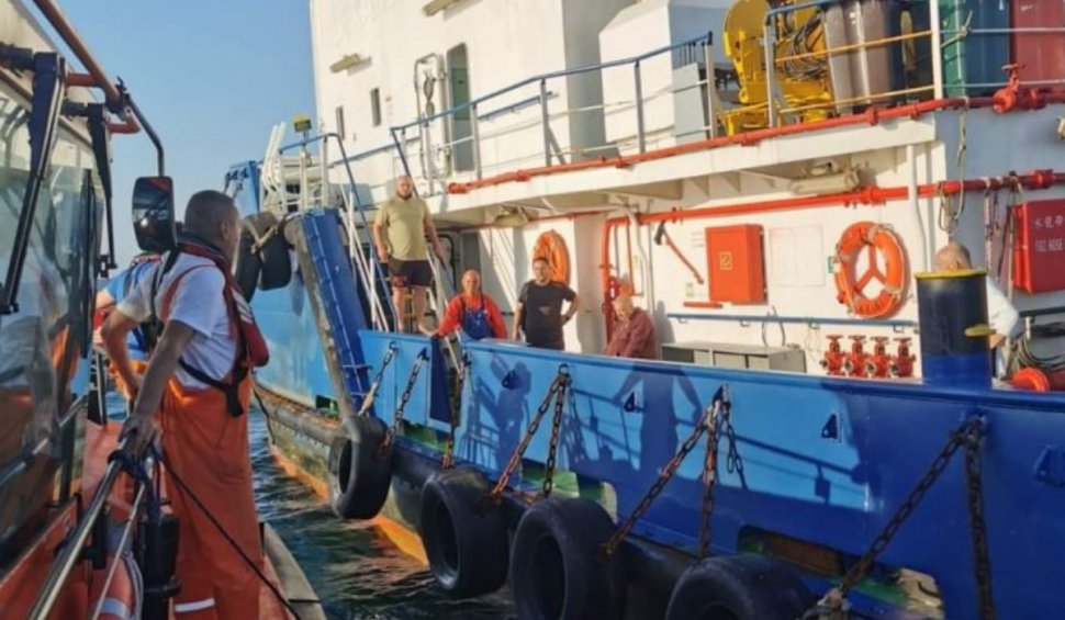 Intervenţie de urgenţă în Marea Neagră, după ce unui comandant de navă i s-a facut rău