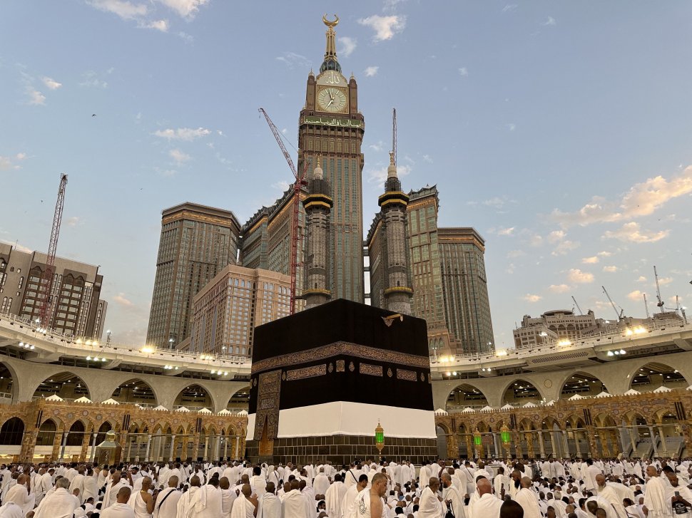 A început pelerinajul de la Mecca. Peste două milioane de musulmani sunt aşteptaţi la eveniment