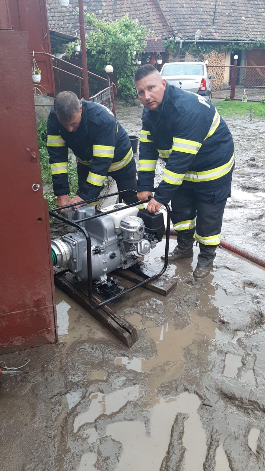 "Mi-a luat tot în cinci minute" | Imagini apocaliptice cu prăpădul lăsat în urma inundaţiilor | Bilanţul pagubelor 842776