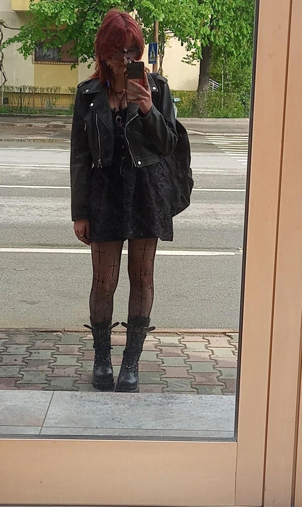 Ea este Meliss, copila de 14 ani care a murit după ce a fost înjunghiată în Grădina Botanică din Craiova 843025