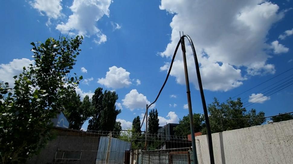 "Vestul sălbatic, instalaţia electrică 'pusă cu praştia' "| Pericol de incendiu la un bloc nou din Bucureşti | Avertismentul specialiştilor 843024