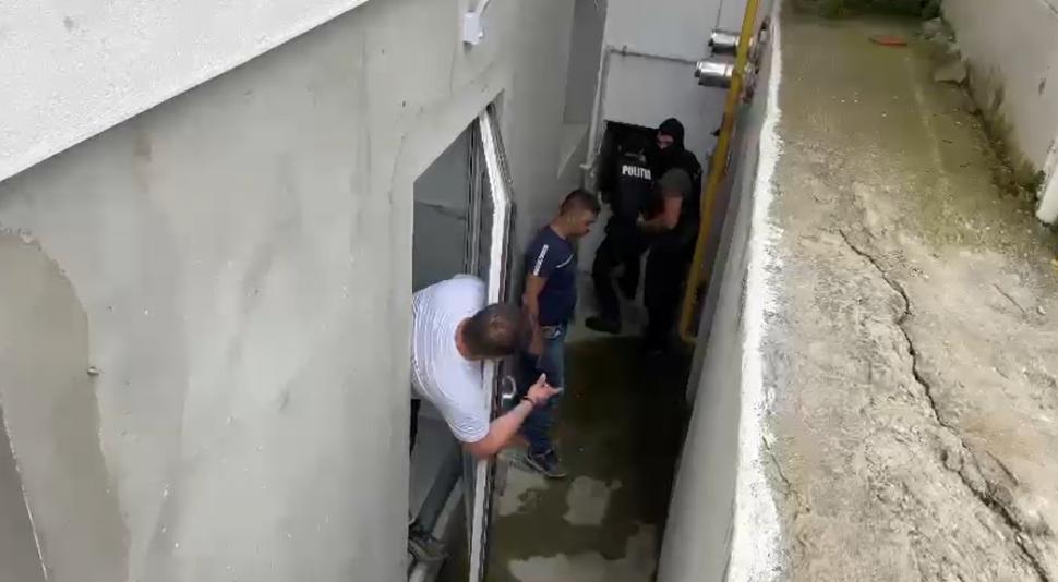 Alertă în Timişoara. Poliția face filtre pentru a găsi suspectul principal în cazul dublei crime 843595