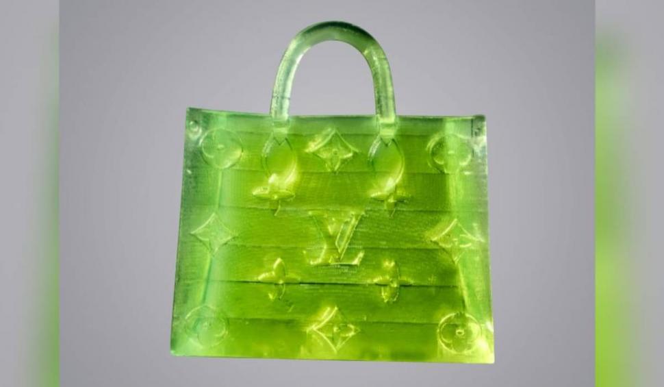 Geanta cu care nu poți să te lauzi. Costă peste 60.000 euro și este aproape invizibilă 843659