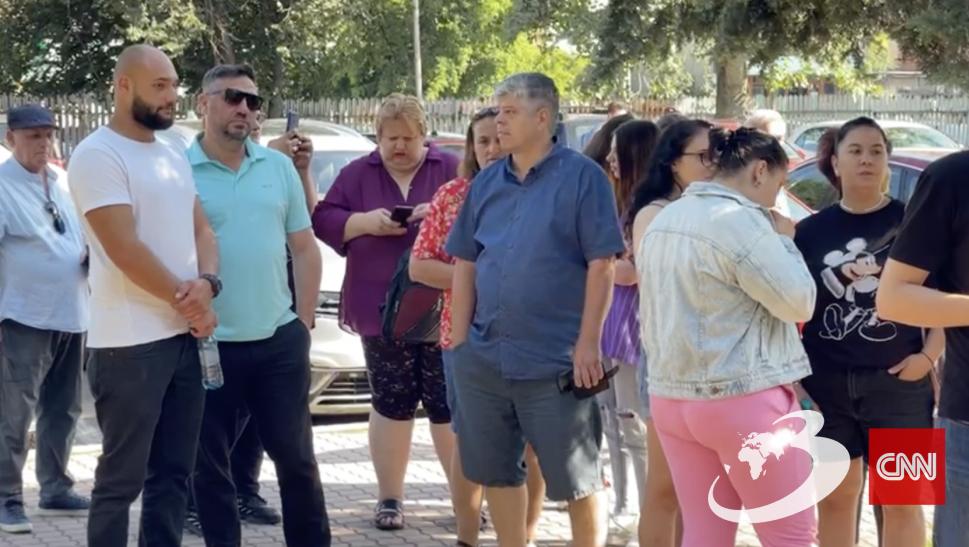 Gest impresionant de omenie, pentru tânărul înjunghiat în Grădina Botanică din Craiova! Oamenii stau la coadă să doneze sânge 843466