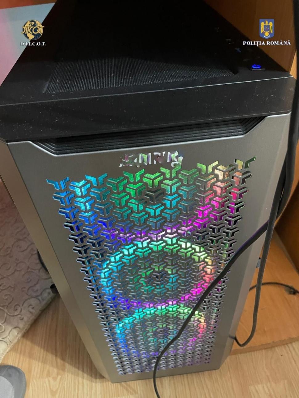 Percheziții DIICOT la hackeri suspectați că au atacat site-uri ale instituțiilor publice din România. Ministerele Dezvoltării și Educației, printre instituțiile vizate de metoda "hacktivism” 843441