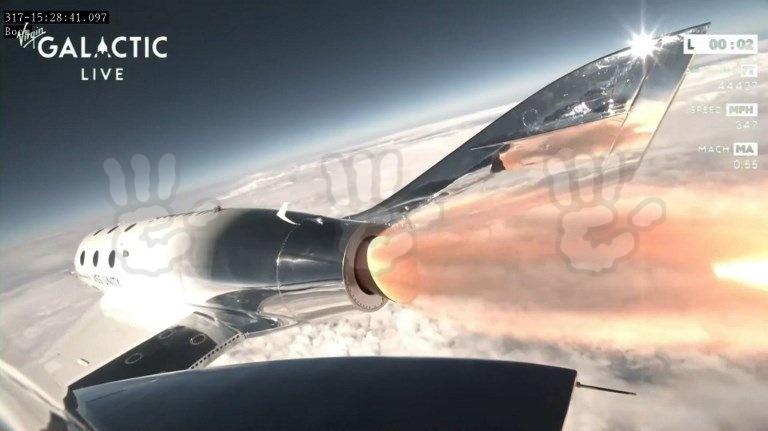 Primii clienţi Virgin Galactic au ajuns în spațiu. Cât poate să coste un bilet 843645