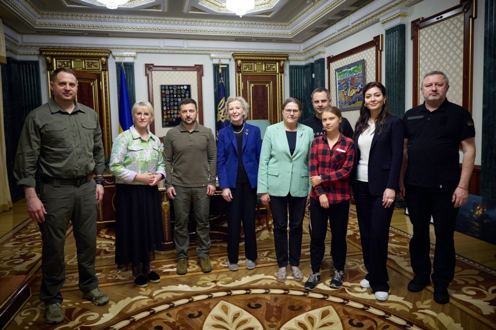Război în Ucraina, ziua 491 | Activista de mediu Greta Thunberg s-a întâlnit cu președintele Zelenski la Kiev