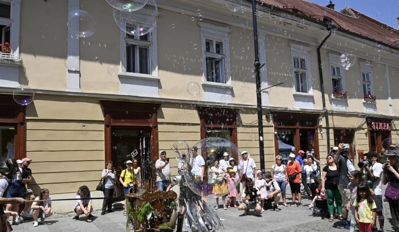 Intervenție de urgență în centrul Sibiului, chiar în timpul Festivalul Internațional de Teatru
