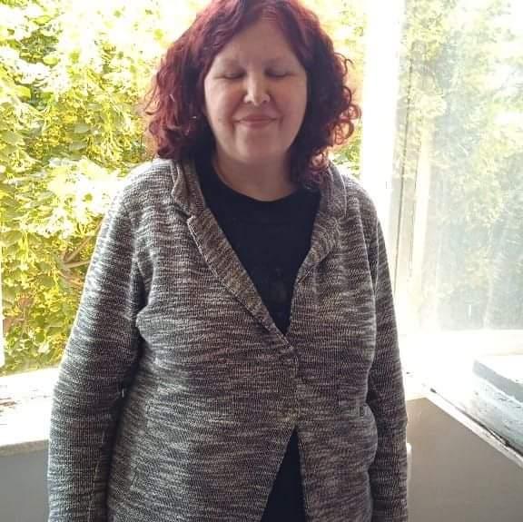 Ea este Luminiţa, femeia căreia meşterul venit la treabă i-a tăiat gâtul. Era psiholog şi avea 48 de ani 844138