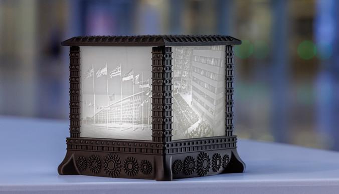 El este Sorin, veteranul român care sculptează pentru NATO | "Când le dau miniaturile, au lacrimi în ochi. Știu că trebuie să continui!"  844347