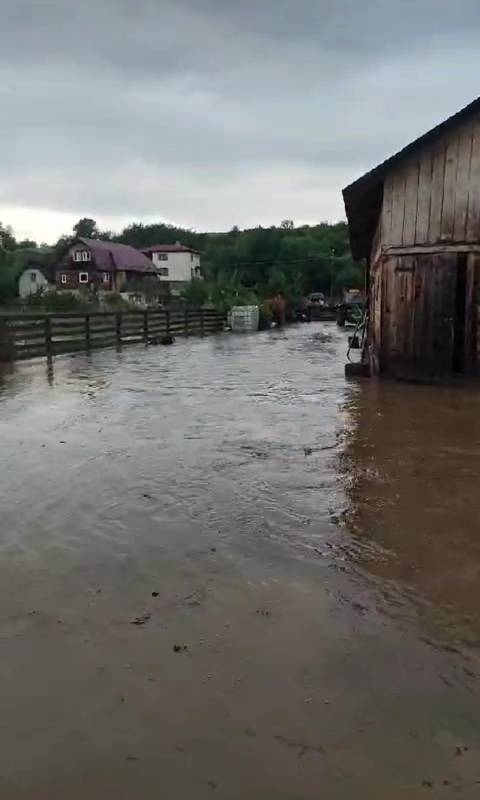 Imagini apocaliptice după inundaţiile din România | Lista judeţelor afectate 844834