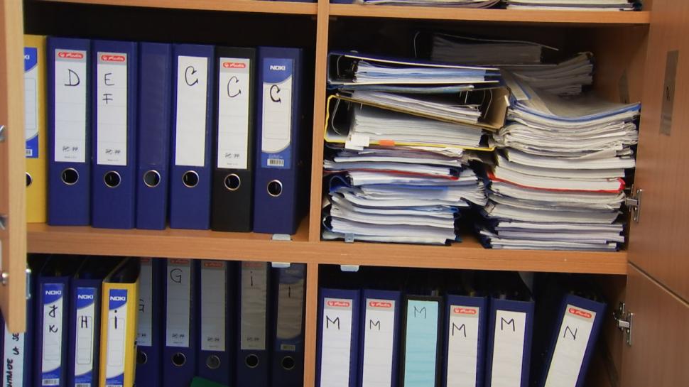 Legea "fără dosar cu şină" nu este respectată în instituţiile publice | Reacţia ministrului Sebastian Burduja la comportamentul funcţionarilor de la Casa de Pensii 844814