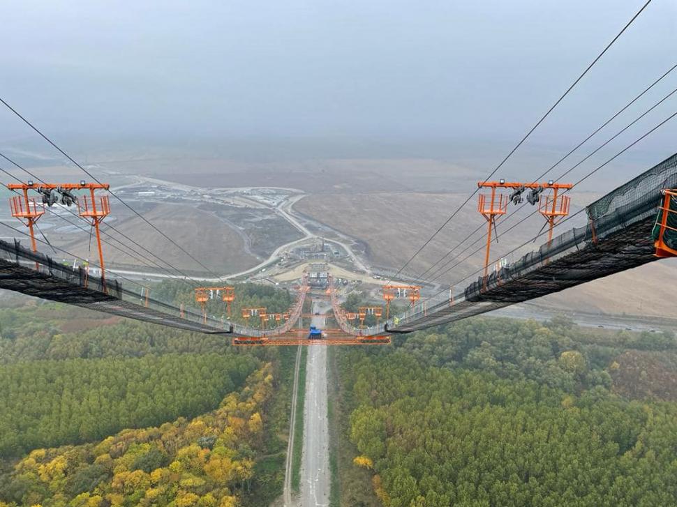Ce durată de viață are podul suspendat peste Dunăre, al treilea ca dimensiune din Europa 844887