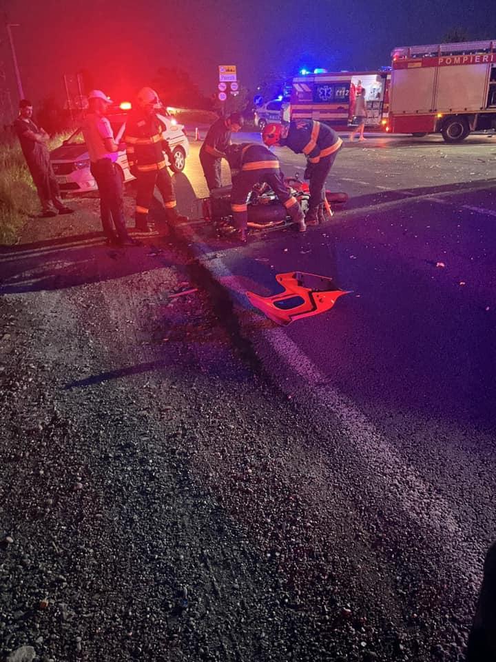 Accident grav în Prahova: motociclist în stop cardio-respirator după ce a fost lovit de un microbuz 845326