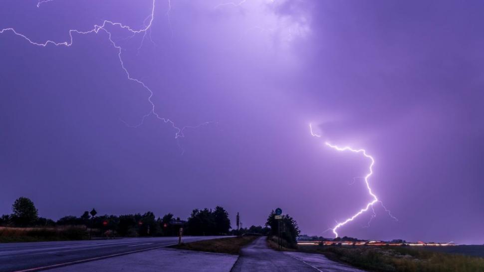 Avertizare meteo imediată ANM: Cod portocaliu de vreme rea! Mesaj Ro-Alert în București 845277