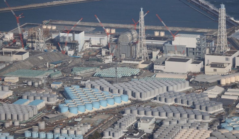 Centrala nucleară de la Fukushima a primit autorizaţia pentru a deversa un milion de tone de apă radioactivă