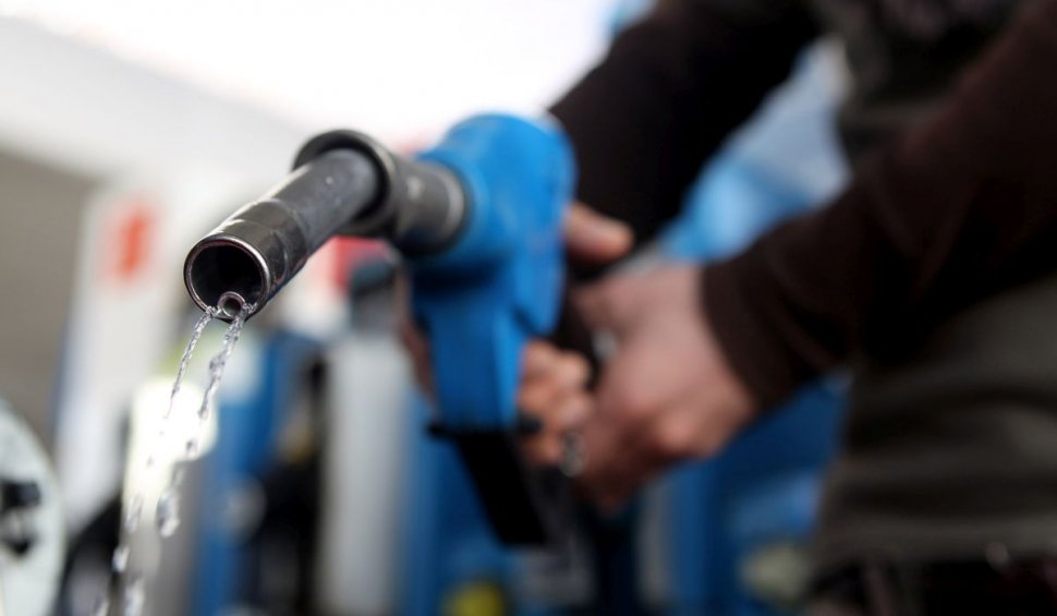 Benzina și motorina stagnează de o săptămână. Prețul carburanților în România, astăzi, 7 iulie 2023