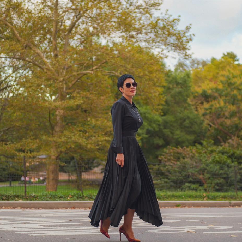 Cine e femeia care nu lipsește de lângă președintele Iohannis 845490