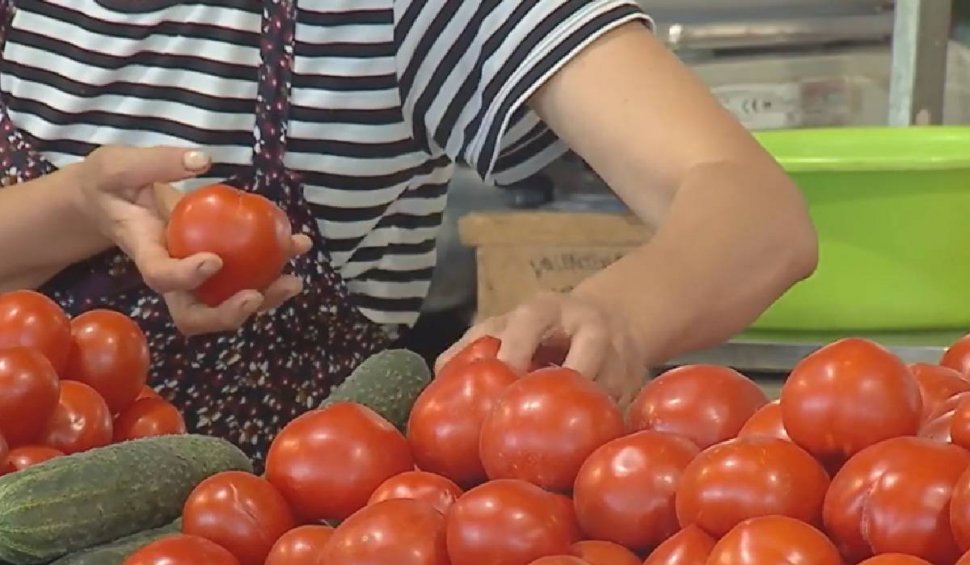 România, piață de desfacere pentru tomatele din străinătate. Țara noastră a devenit cel mai mare importator al roșiilor turcești