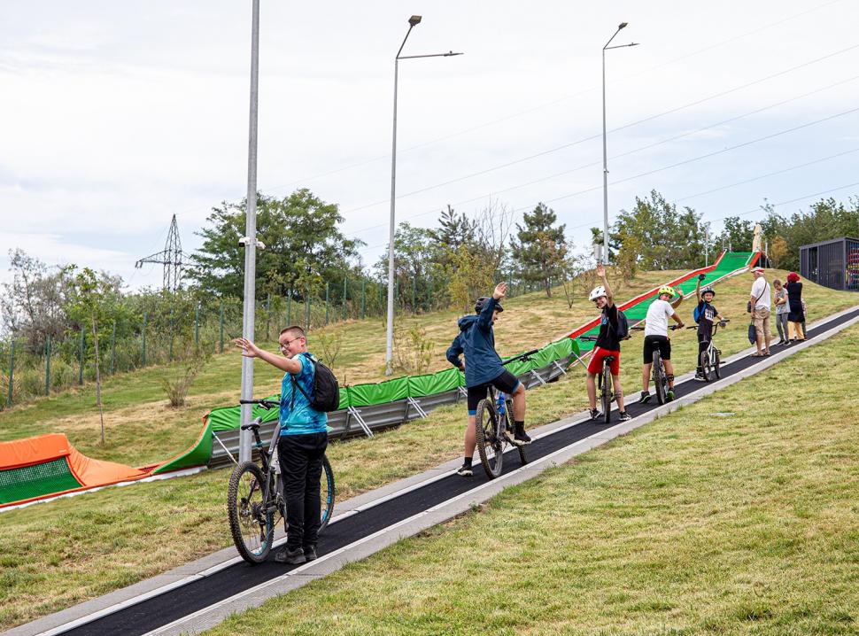 Orașul din România unde s-a deschis un parc de aventură de 15.600 mp. Imagini cu complexul de patru milioane de euro 846569